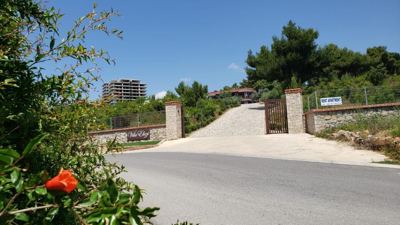 Brifs * Shëngjin