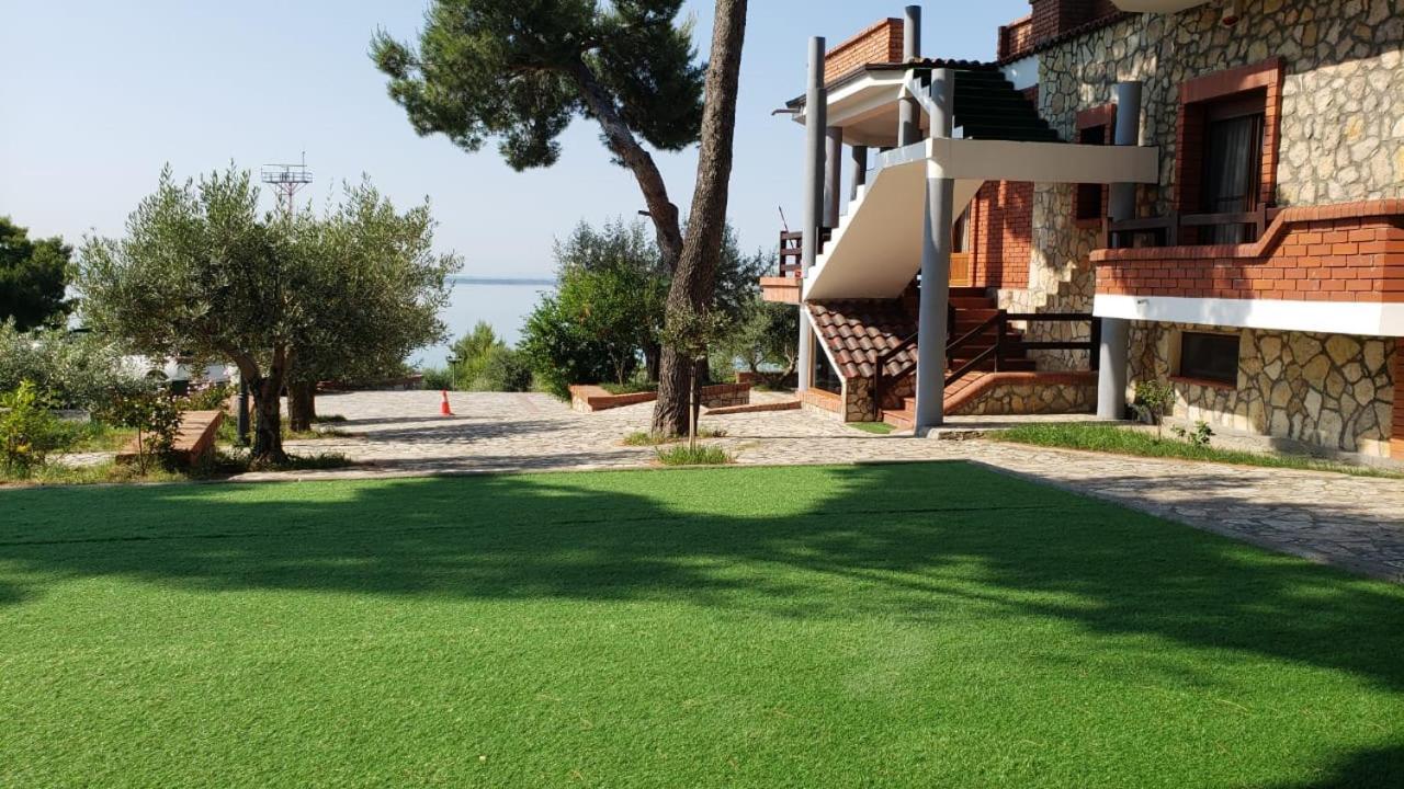 Apartament Brifs