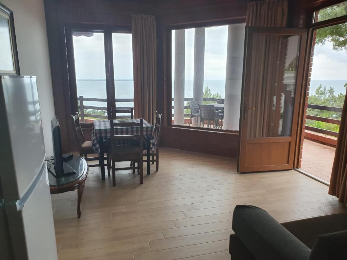 Brifs Apartament