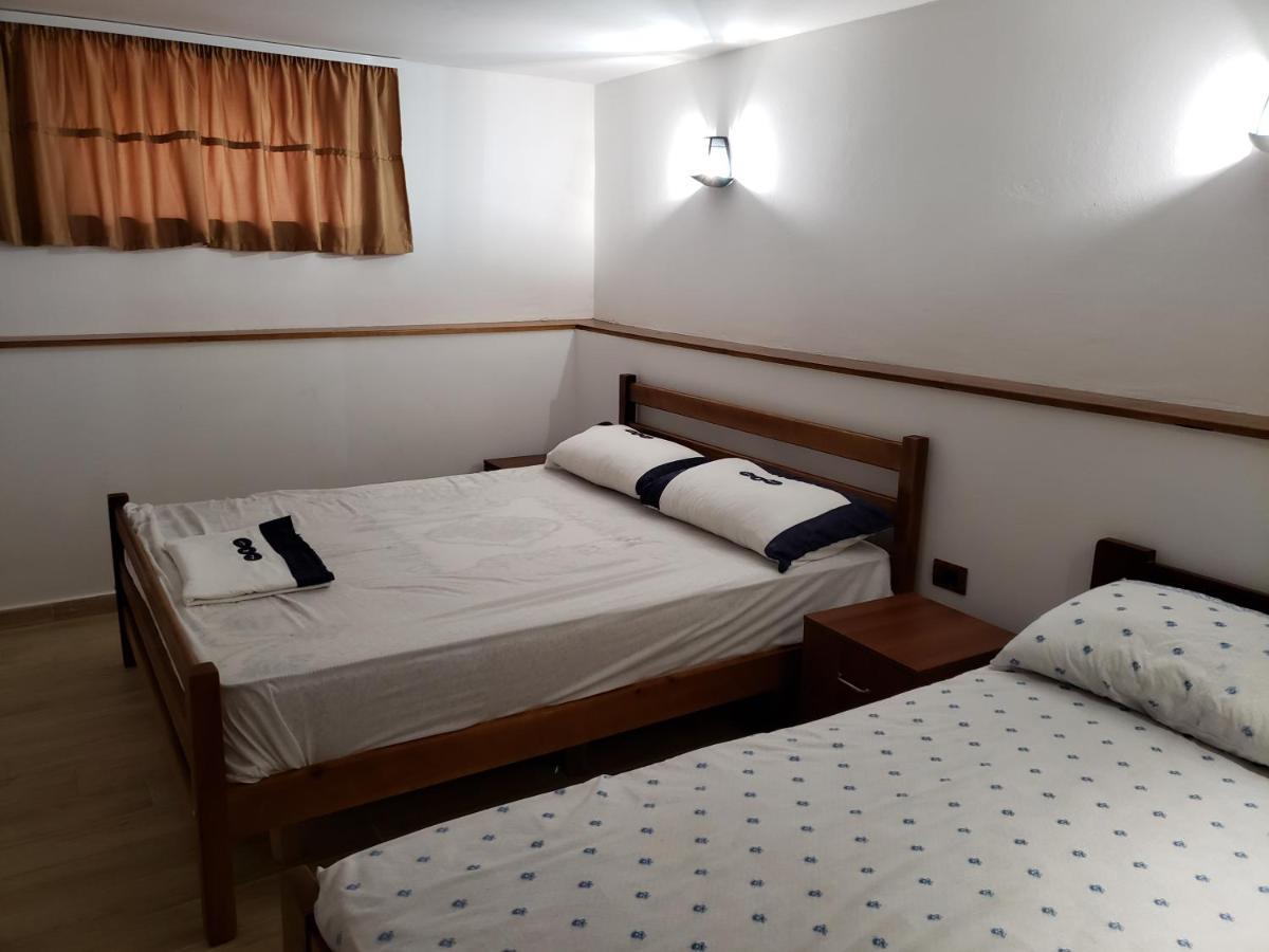 Brifs Apartament Shëngjin